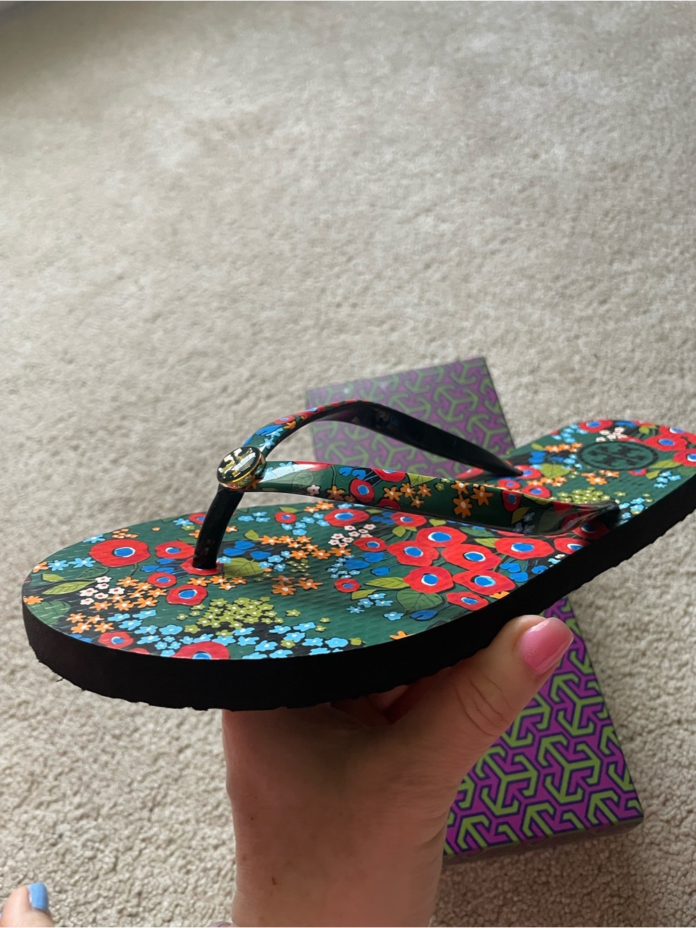 NWT: Tory Burch Floral Flip Flops - Picture 4 of 6
